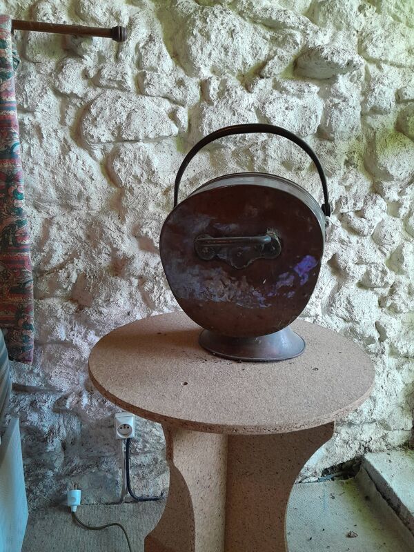 Seau à charbon antique