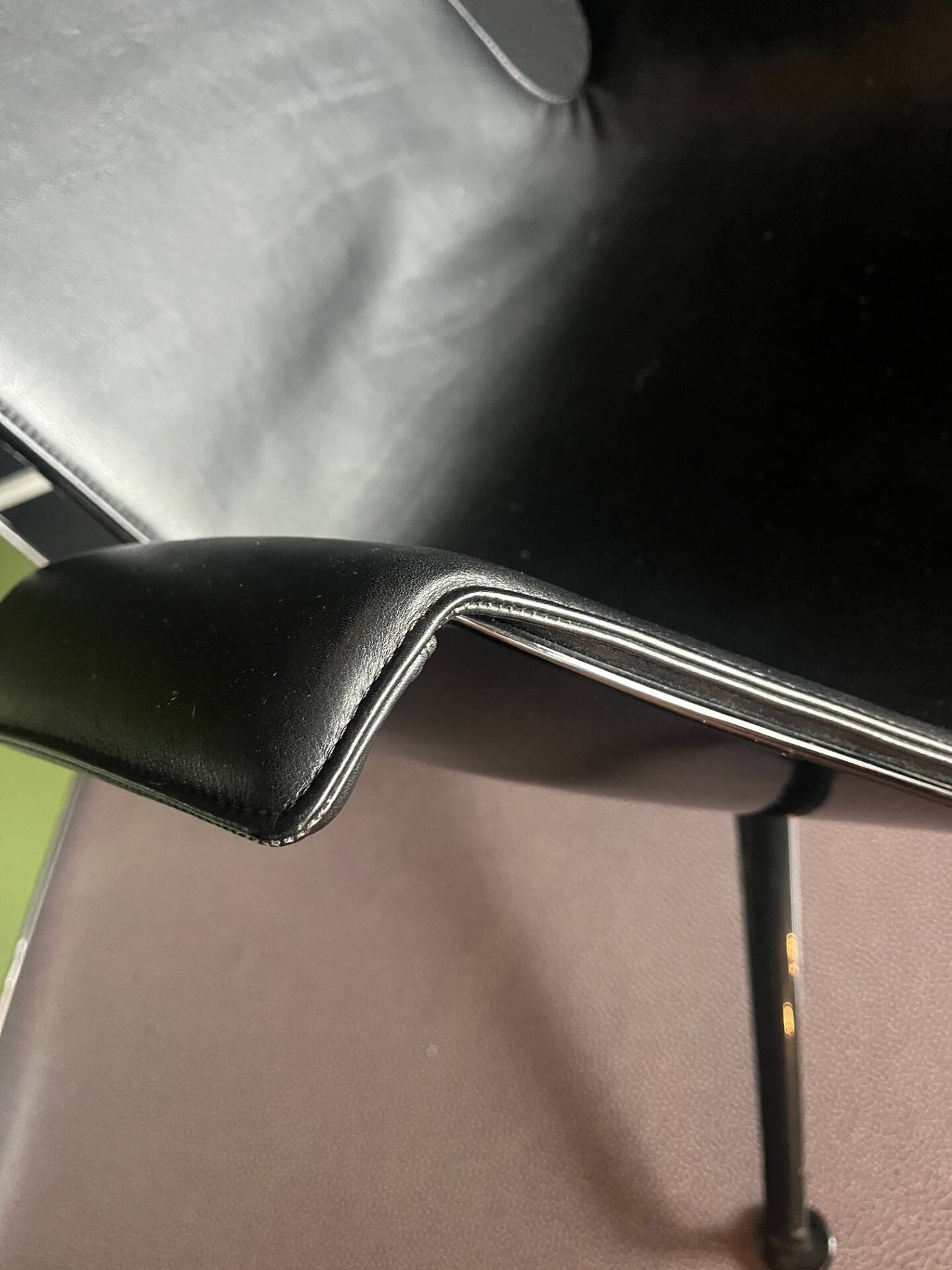 FK Chair Walter KNOLL