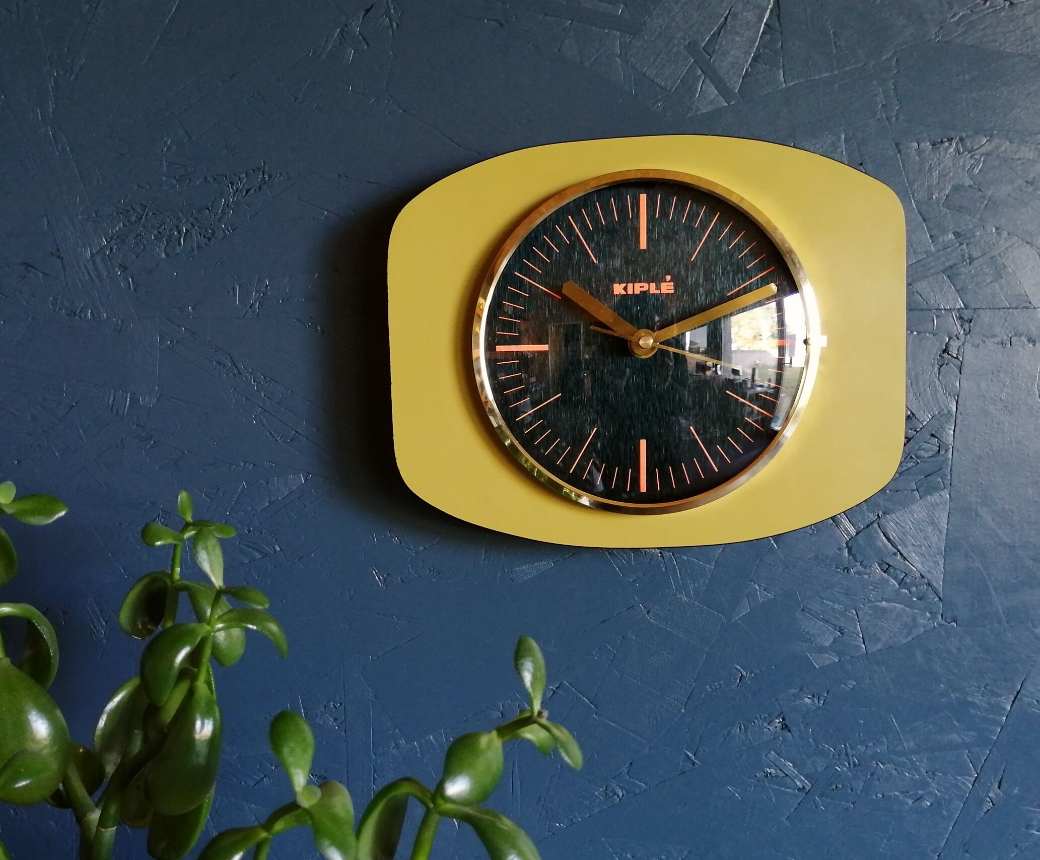 Vintage formica clock