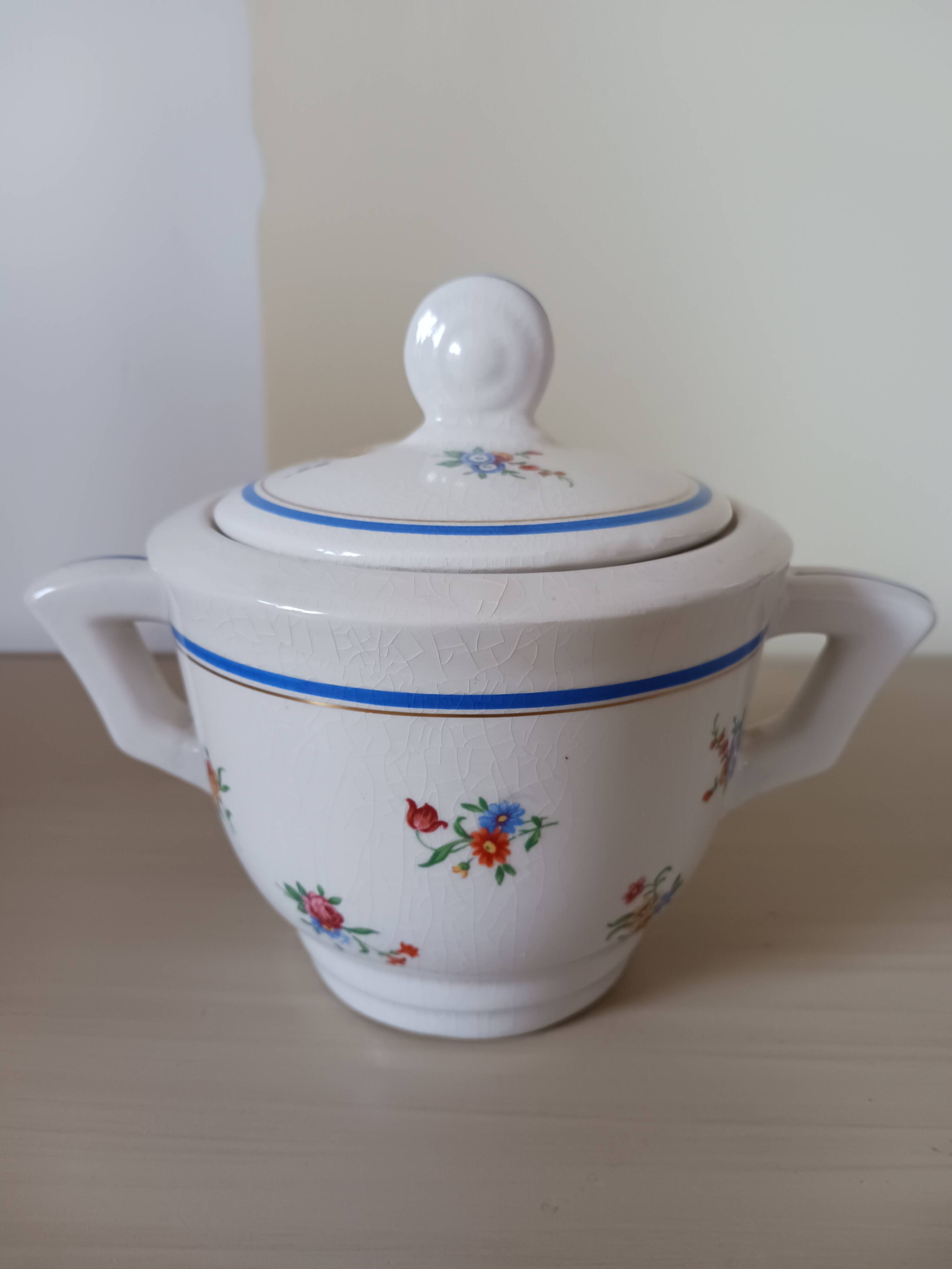 Antique sugar bowl, Moulin des Loups, Orchies.