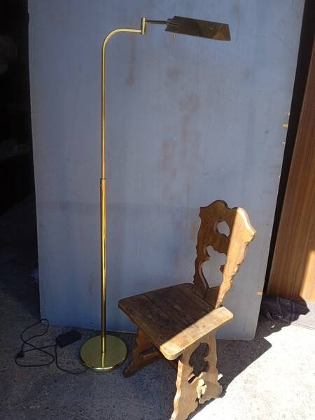 Reading light / articulated floor lamp ep 1970 golden brass