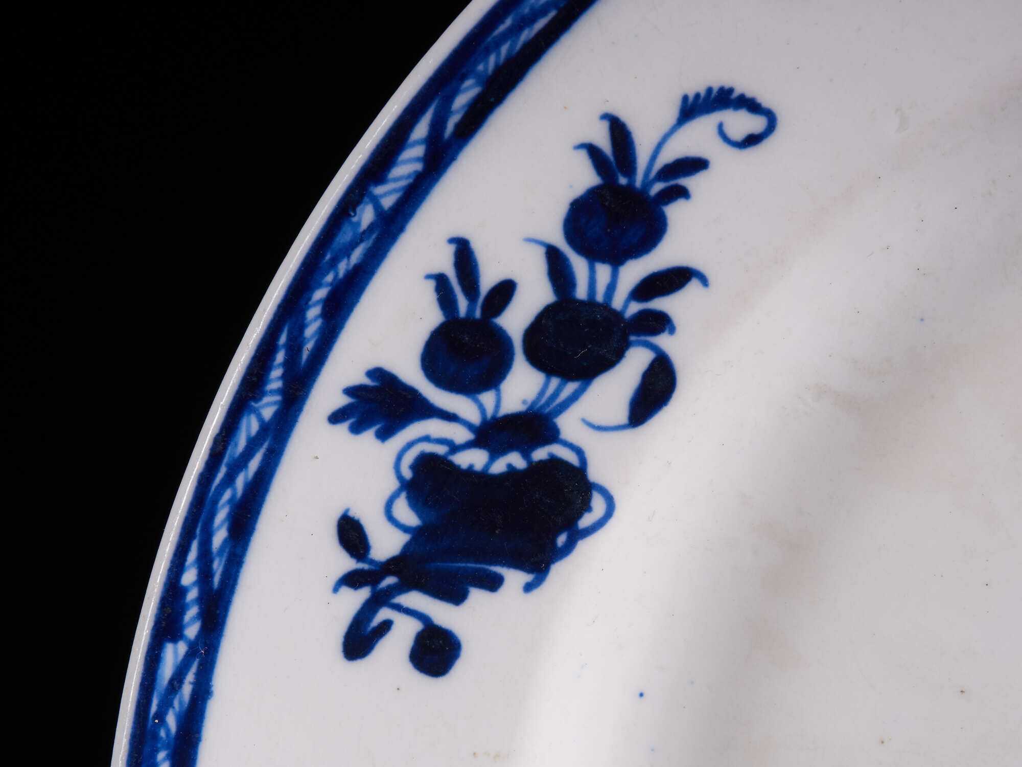 Set of 3 White Faïencerie Plates with Floral Decorations