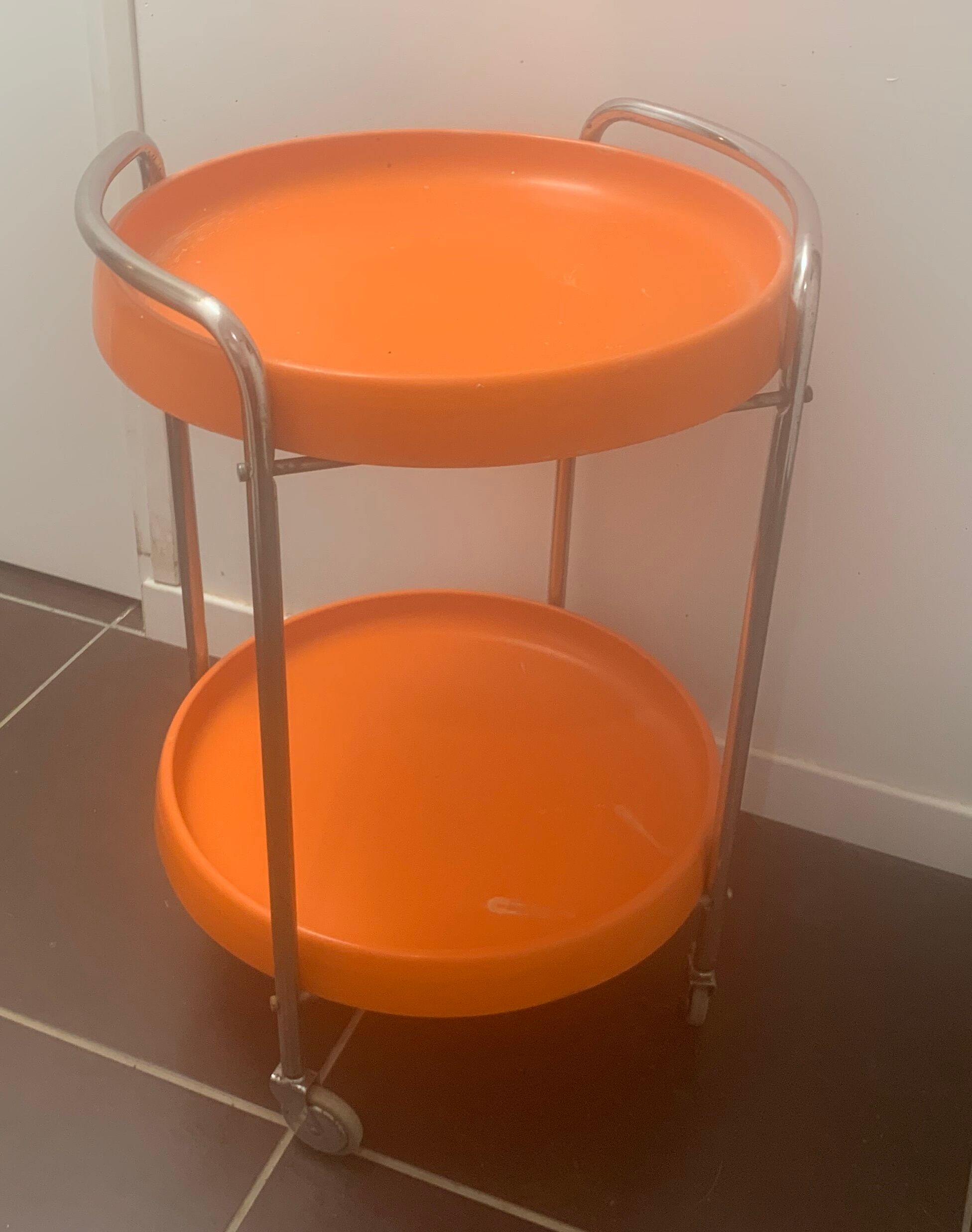 Duo de dessertes 70's