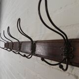 Wall coat rack with 7 hooks with gargoyles