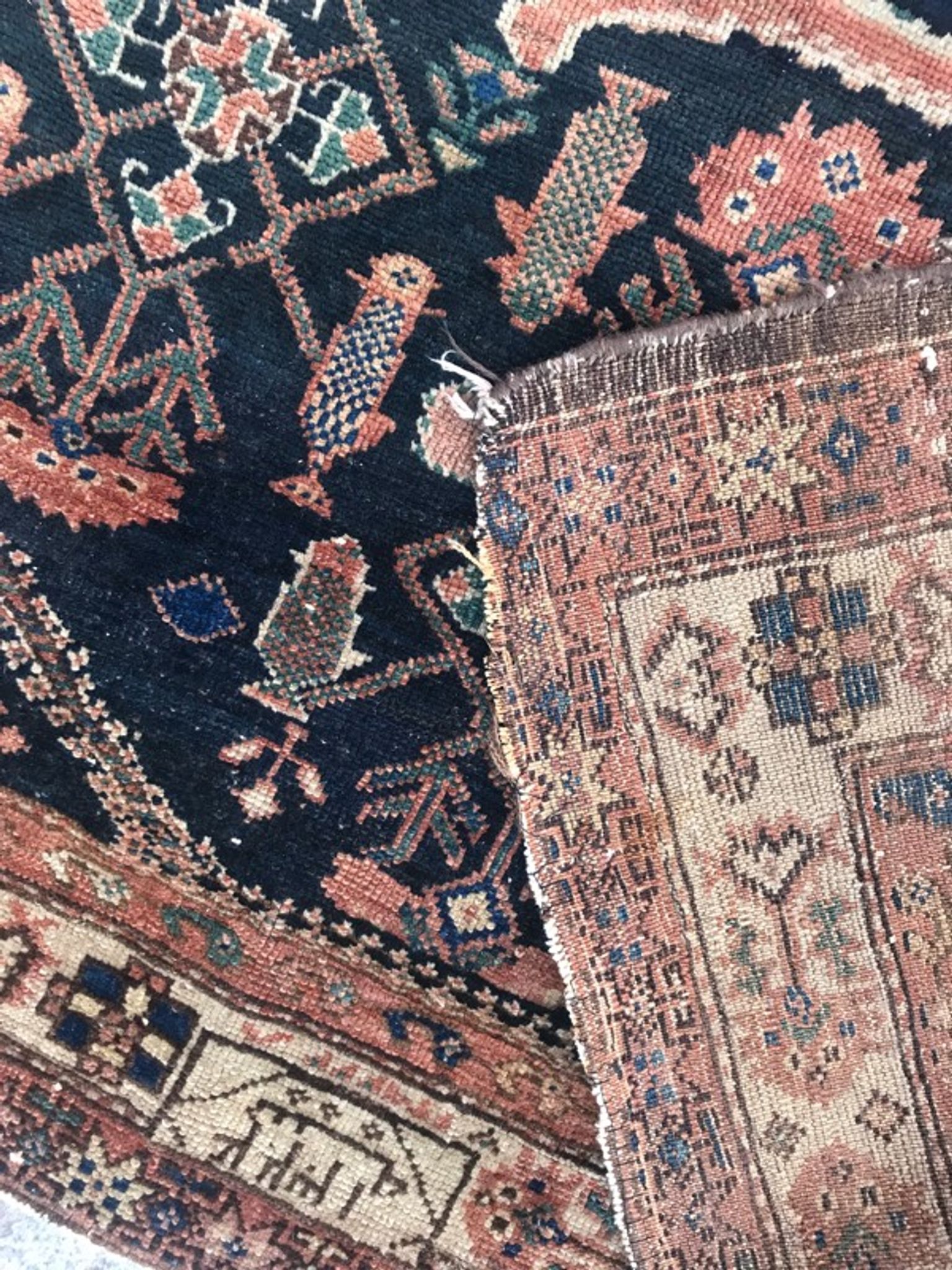 Carpet former Persian Bakhtiar style handmade soap factory - 137x265 cm