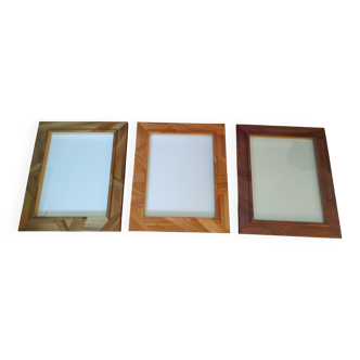 straw marquetry frames in 3 different colors