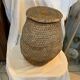 Panier en paille tressée
