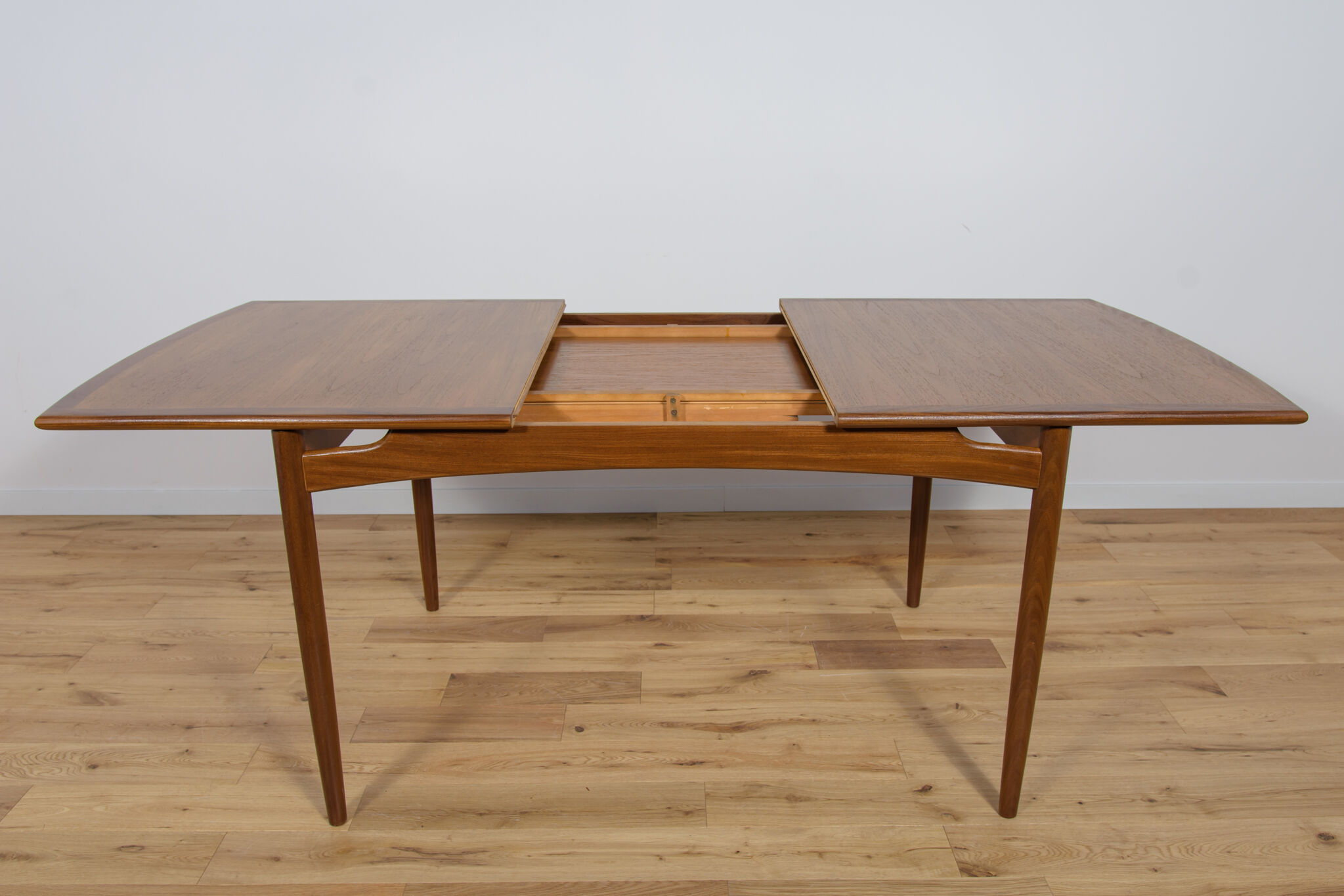 Mid-Century Teak Dining Table from G-Plan, 1960s