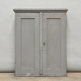 Hanging cabinet