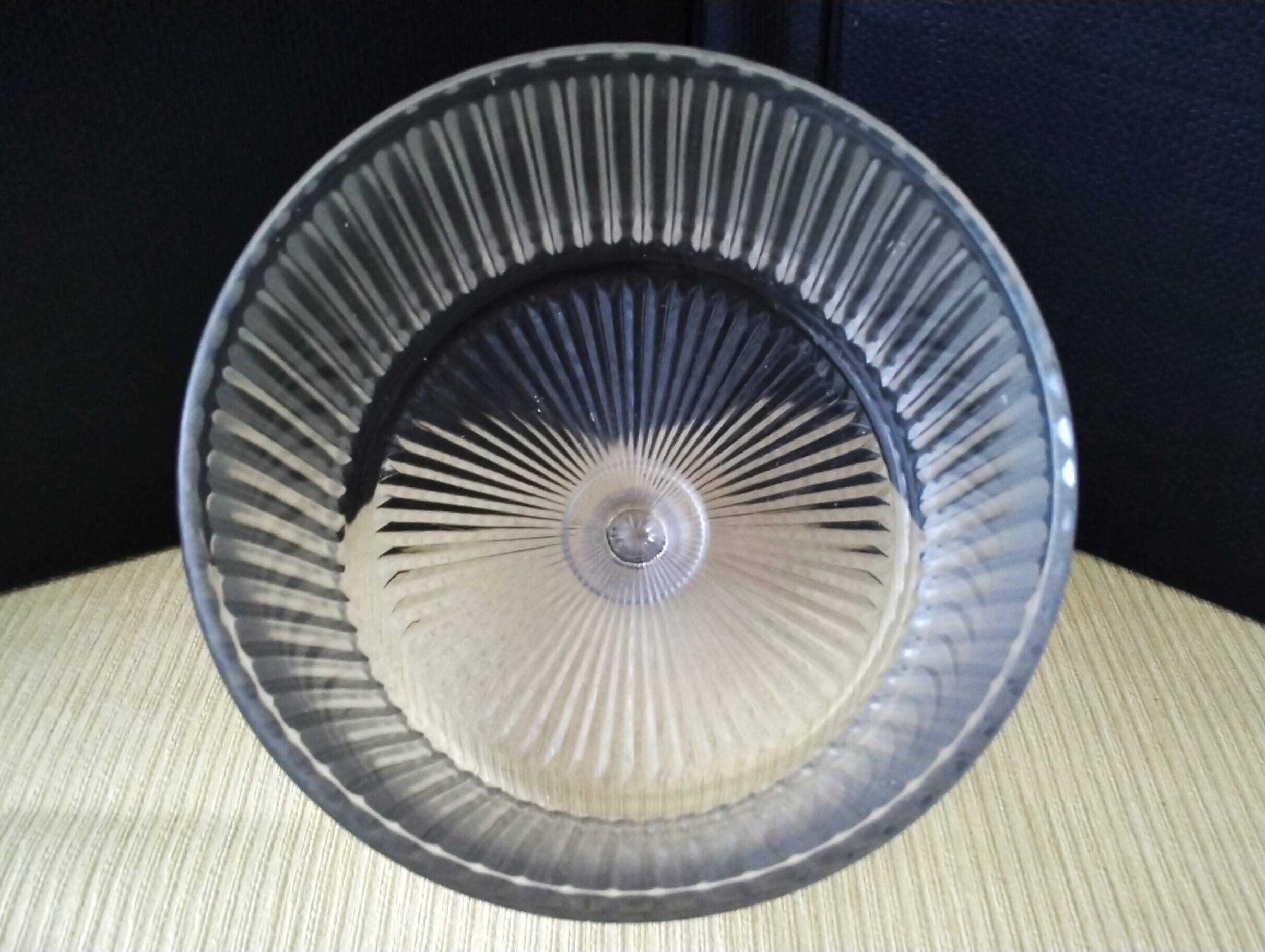 Cloche à fromage sur son plateau Val Saint Lambert