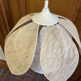 Suspension petals vintage flower