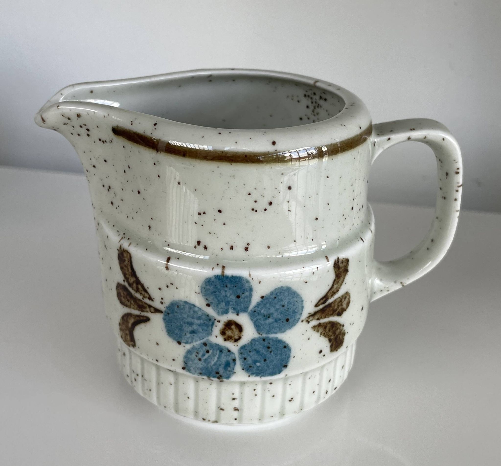 Bareuther waldsassen bavaria fine porcelain coffee service, year 1970