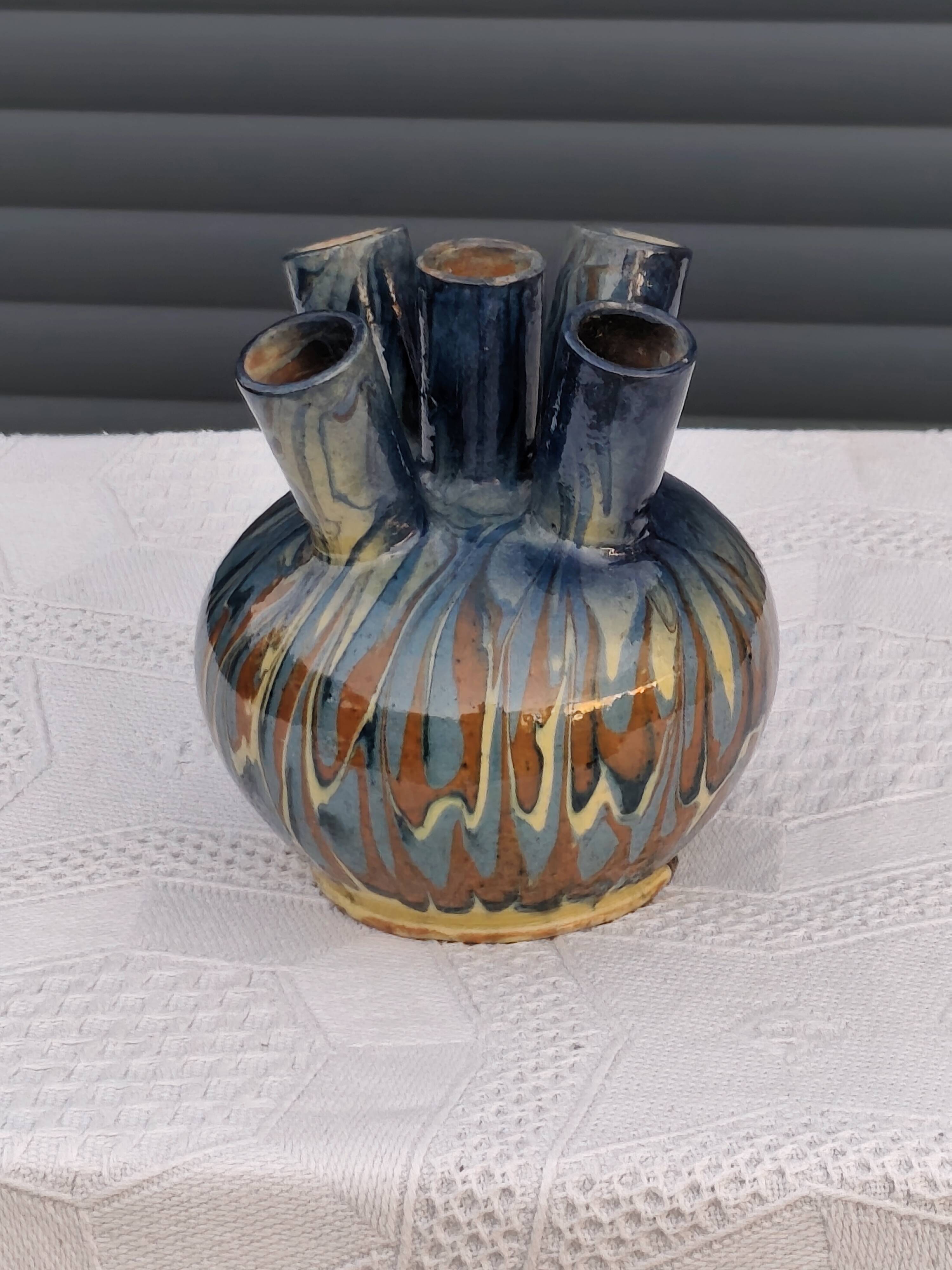 Vintage flower spray vase