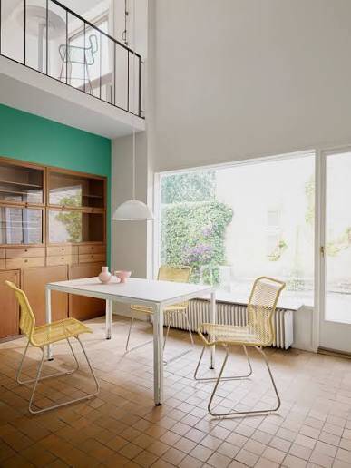 Table Djob d'Arne Jacobsen