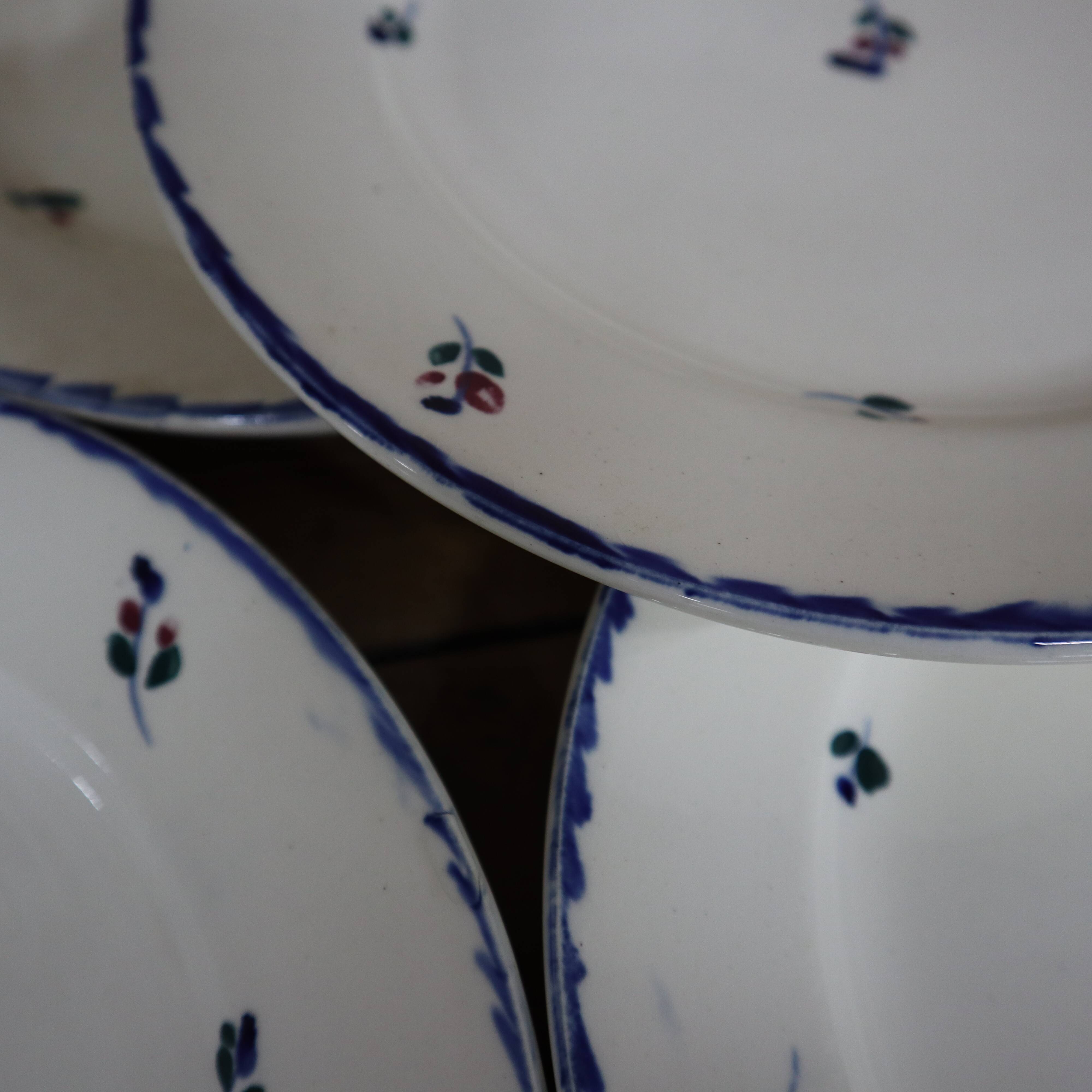 5 flat plates from the Nimy Royal Imperial Manufacture, Belgian manufacture