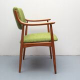 Fauteuil des années 1960 en vert