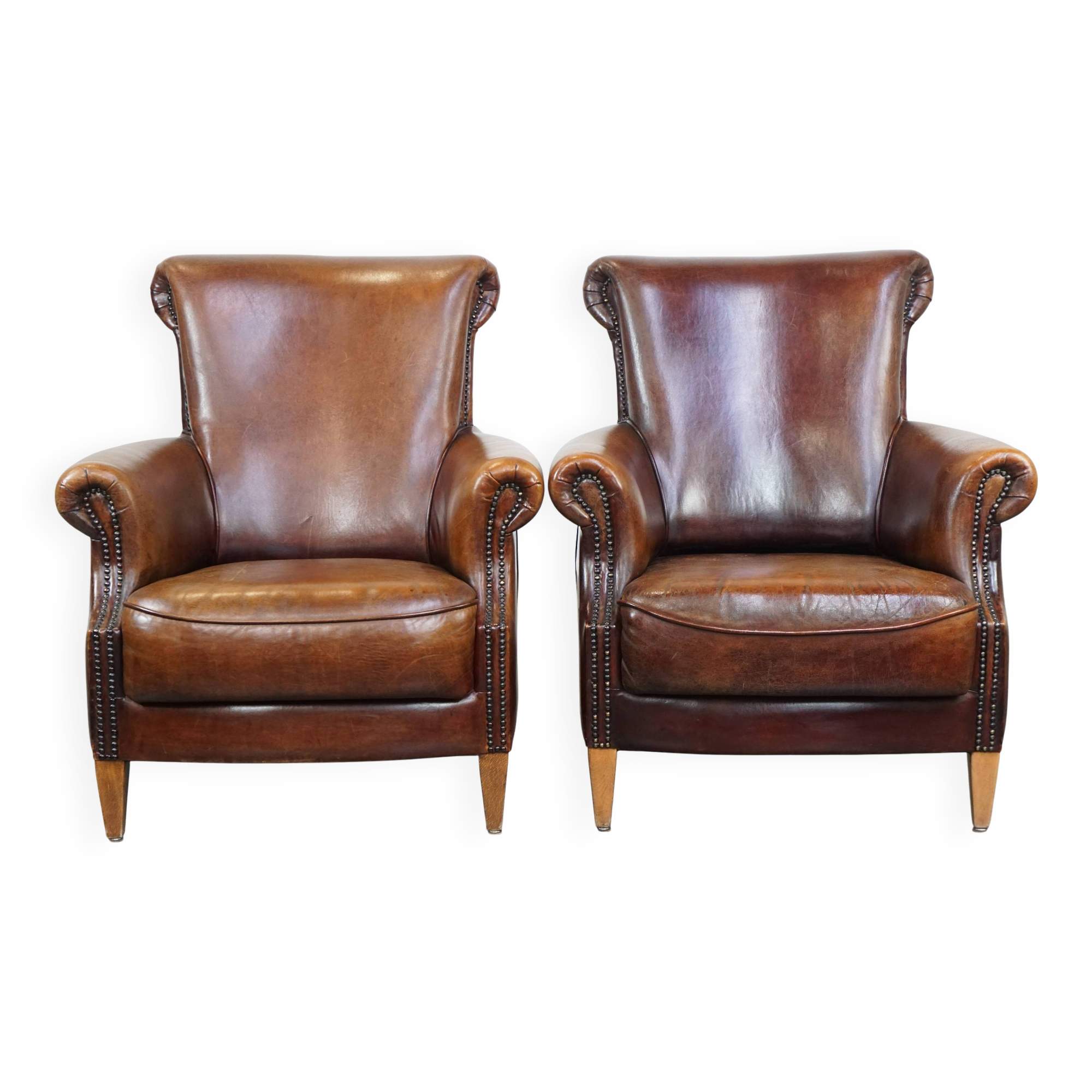 Set of 2 sheepskin leather armchairs