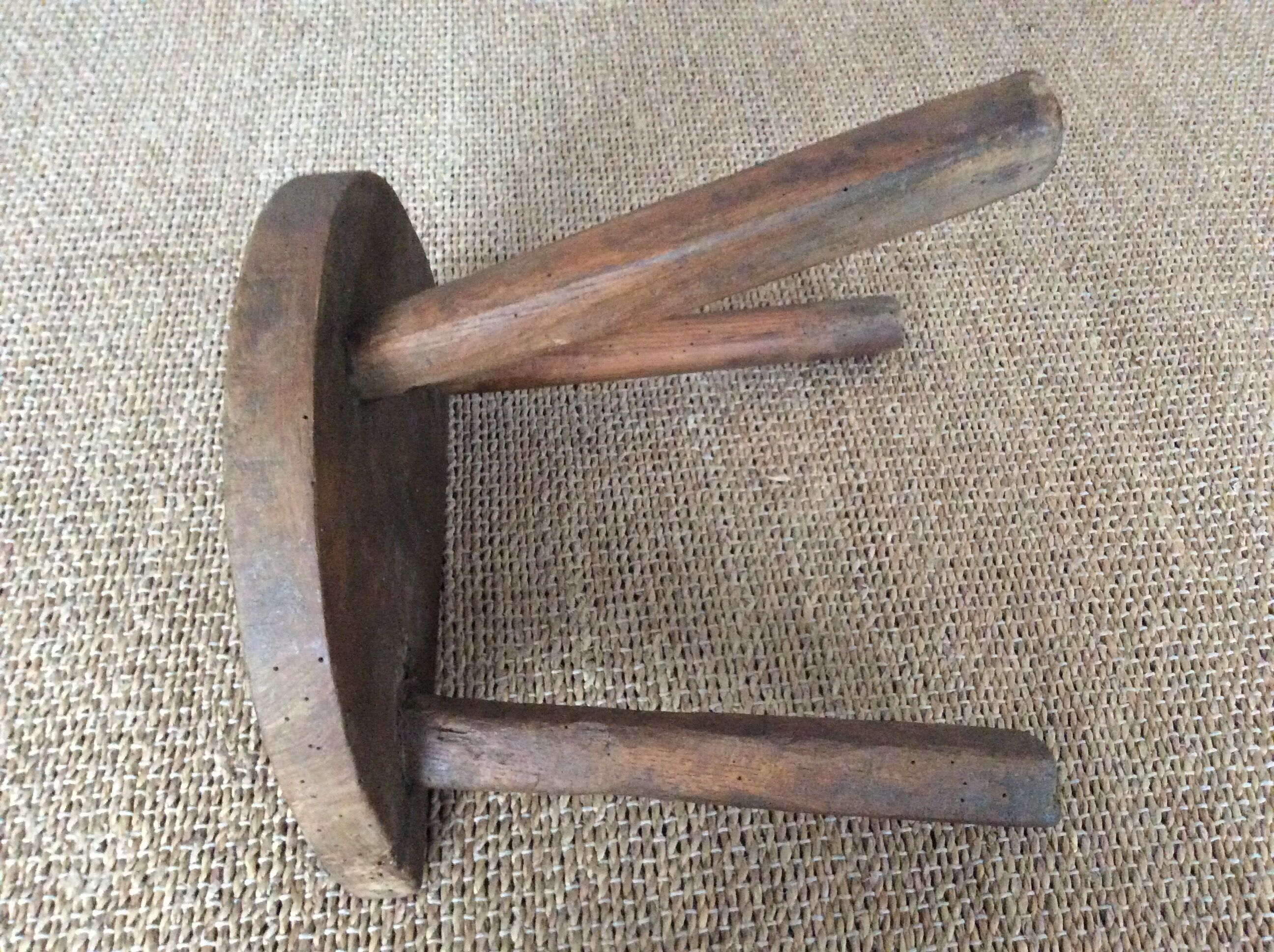 Tripod stool