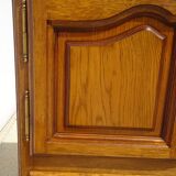 Oak sideboard with swivel screen tray