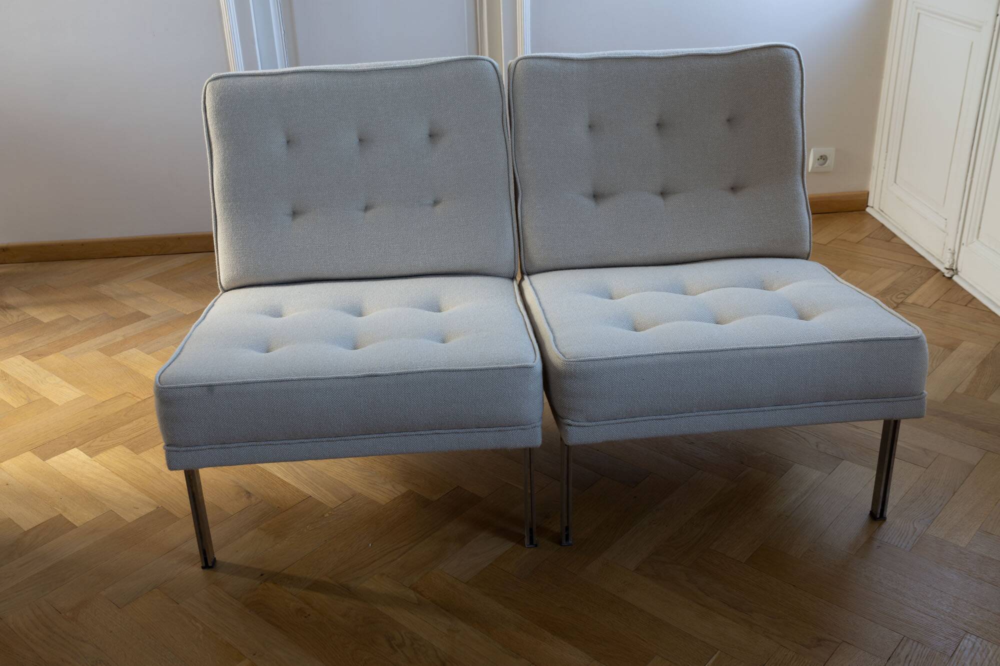 Pair of Florence Knoll "Parallel Bar" vintage armchairs – 1960s