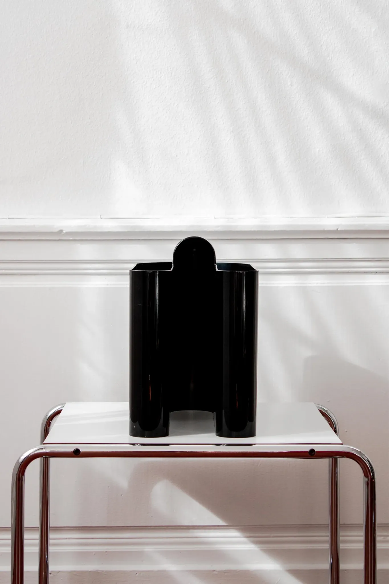 Vintage magazine rack Portariviste (Art. 270) by Rodolfo Bonetto for
