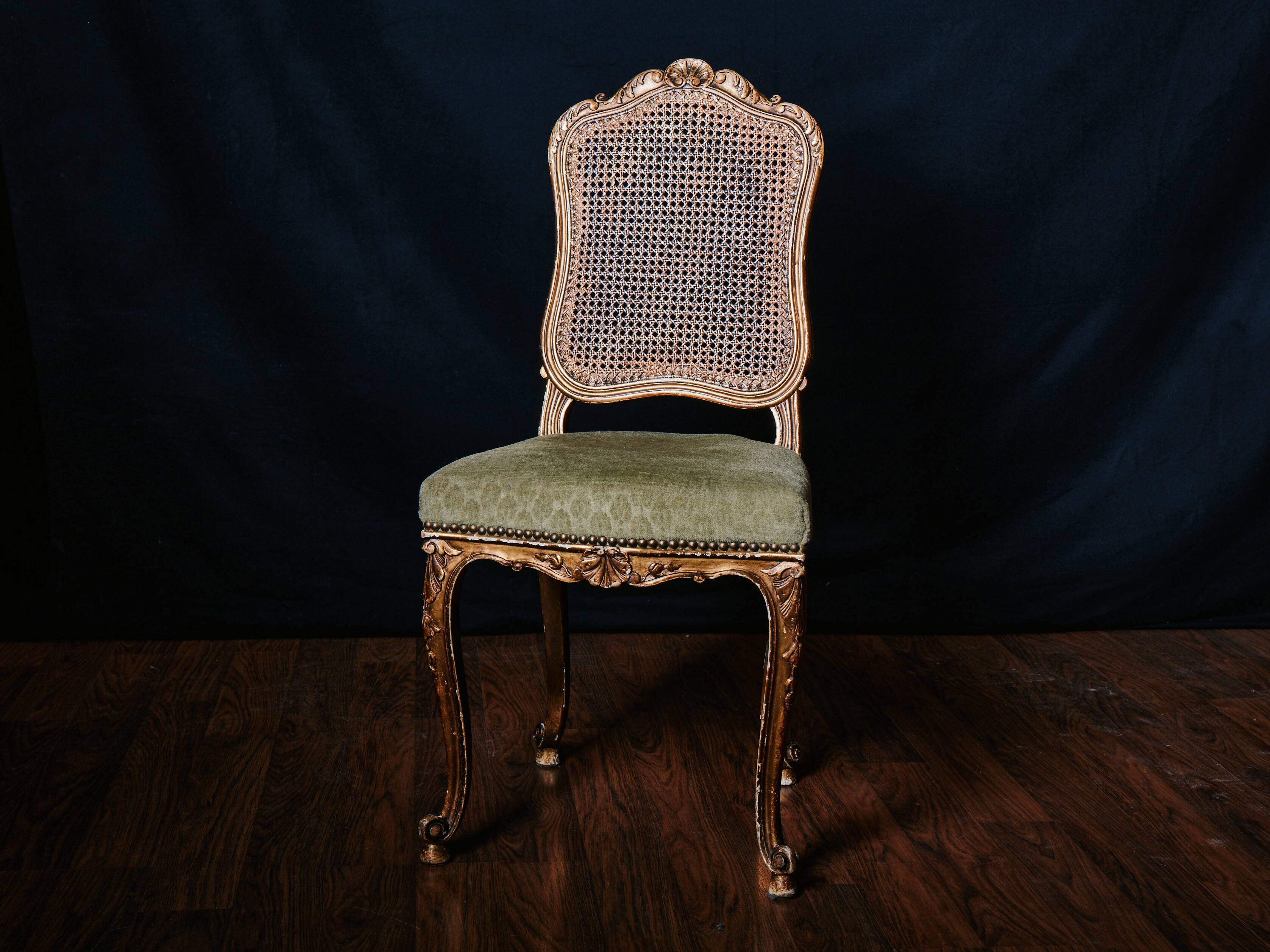 Set of 4 Louis XV style gilded chairs – Musician chair style