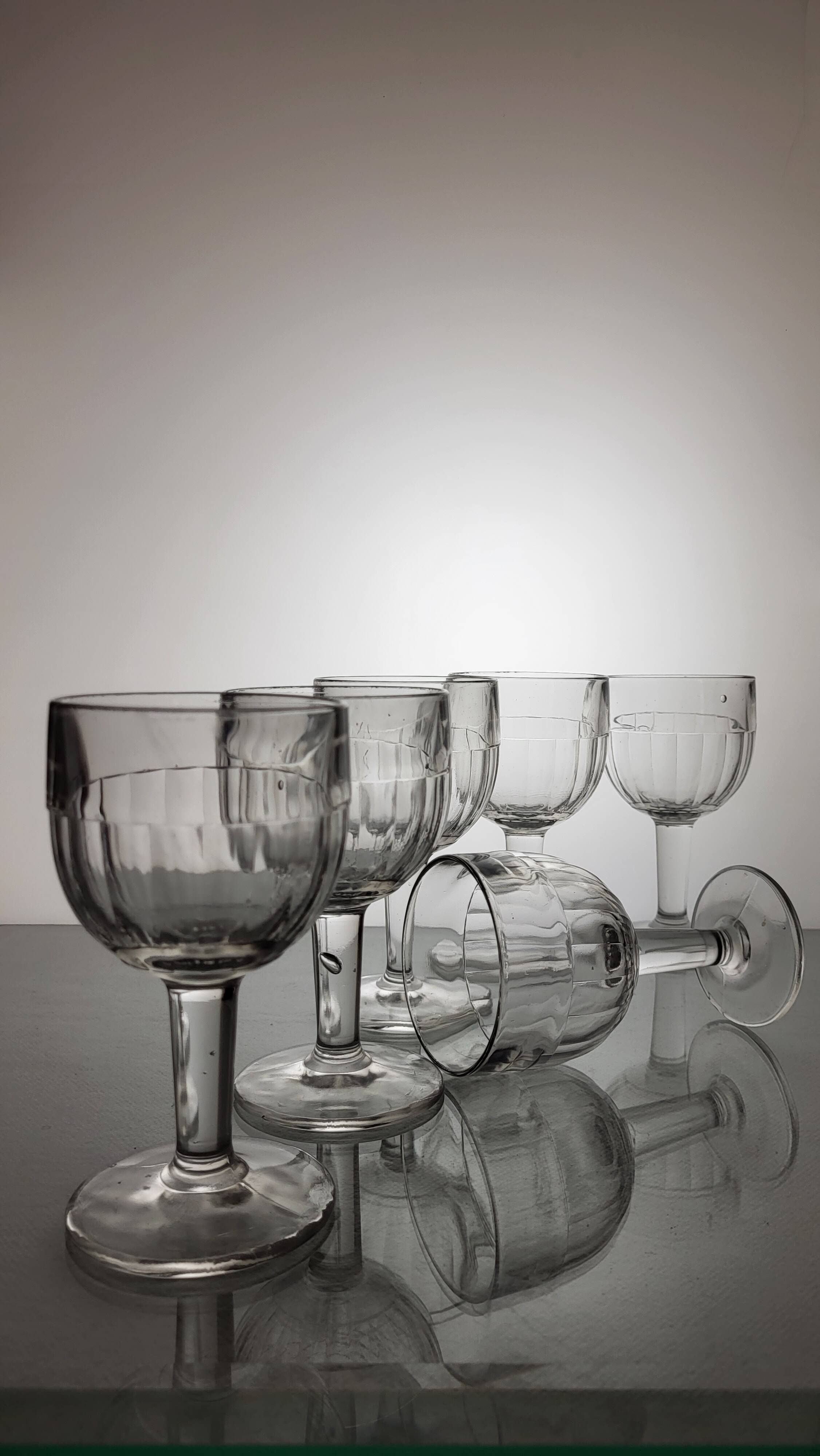 6 molded glass wine glasses