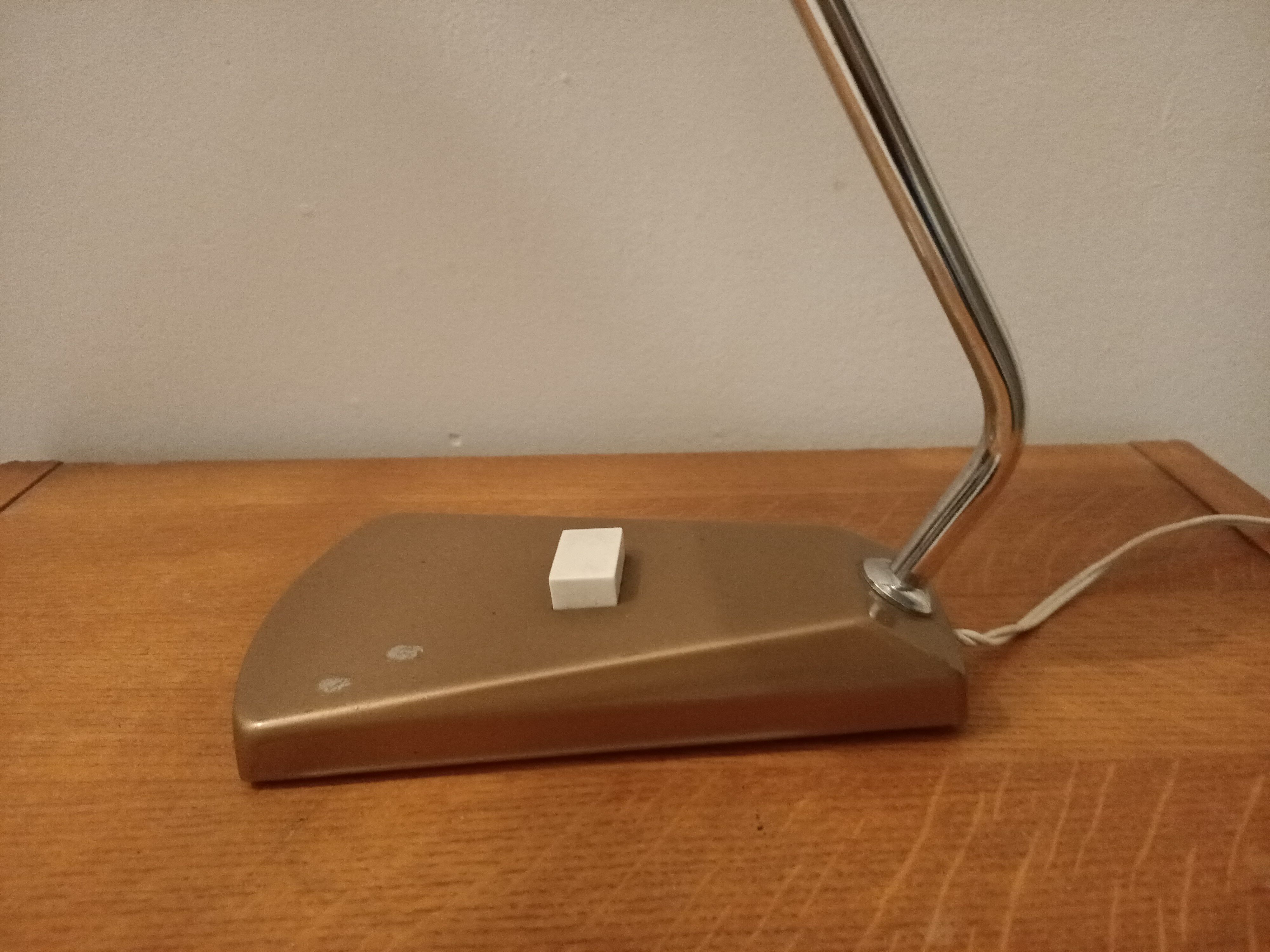 Vintage desk lamp