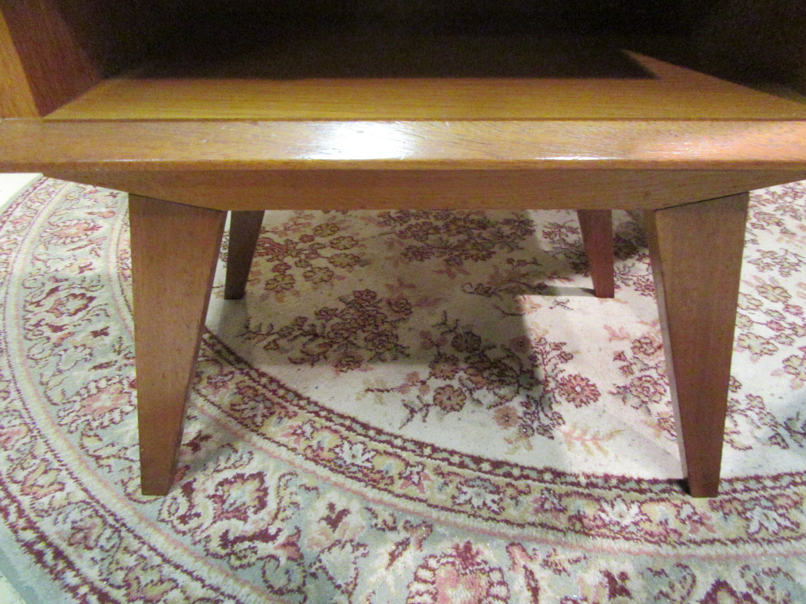 Pair nightstands vintage