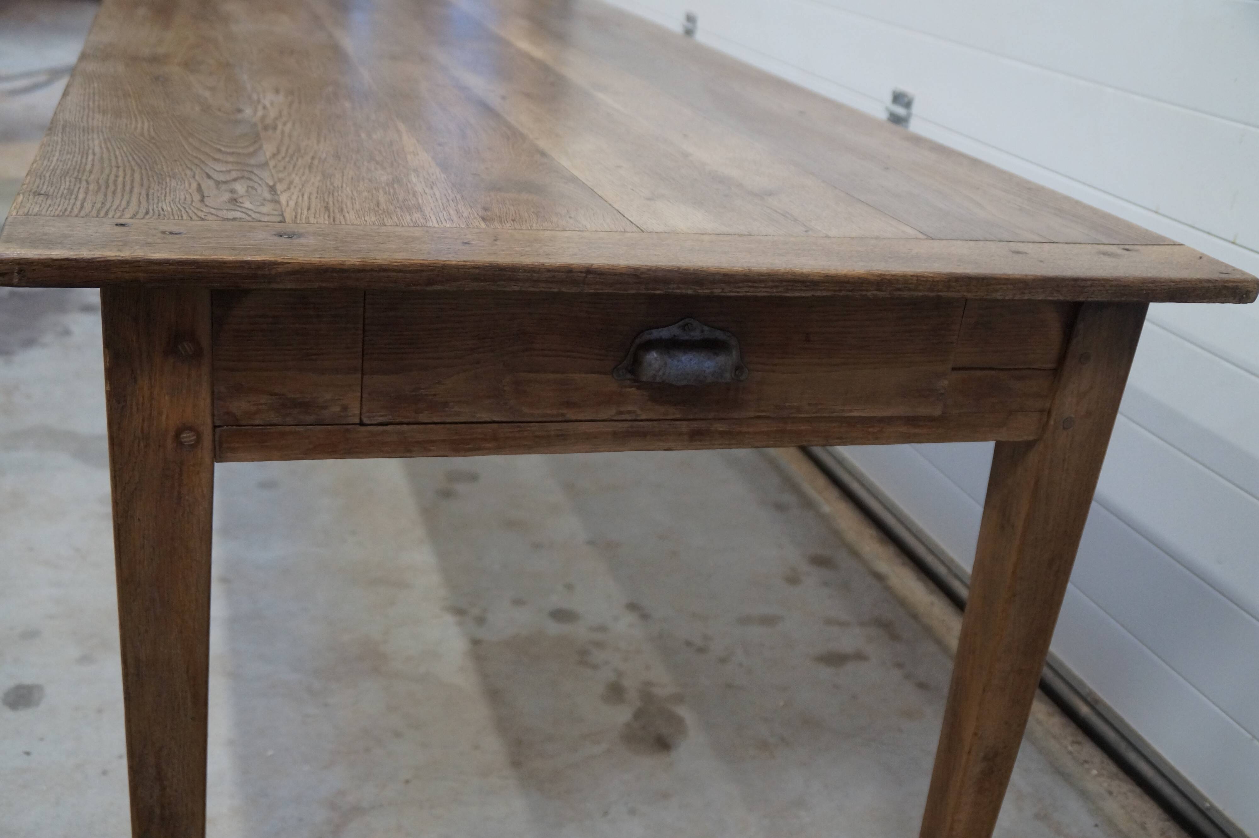 Ancienne table de ferme en chêne