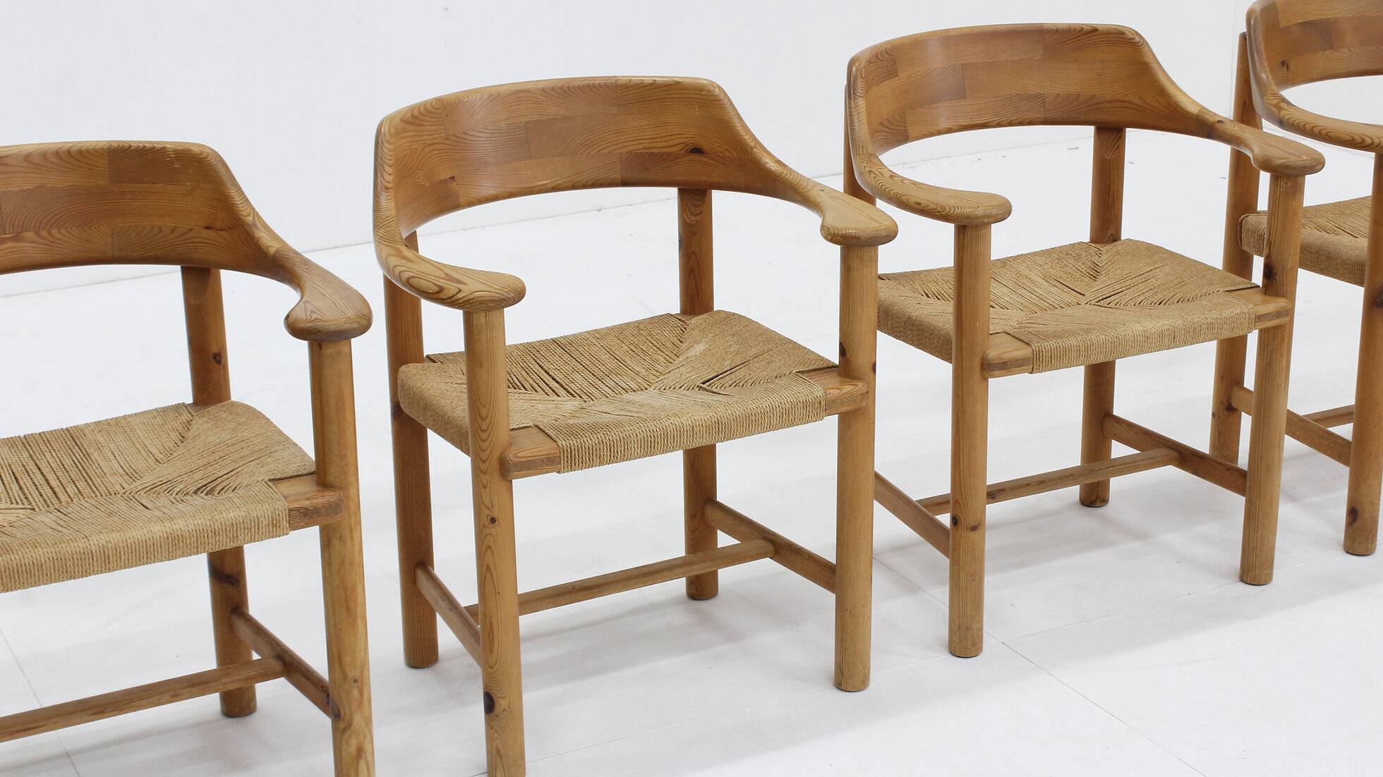 Set vintage dining table and dining chairs pine wood papercord
