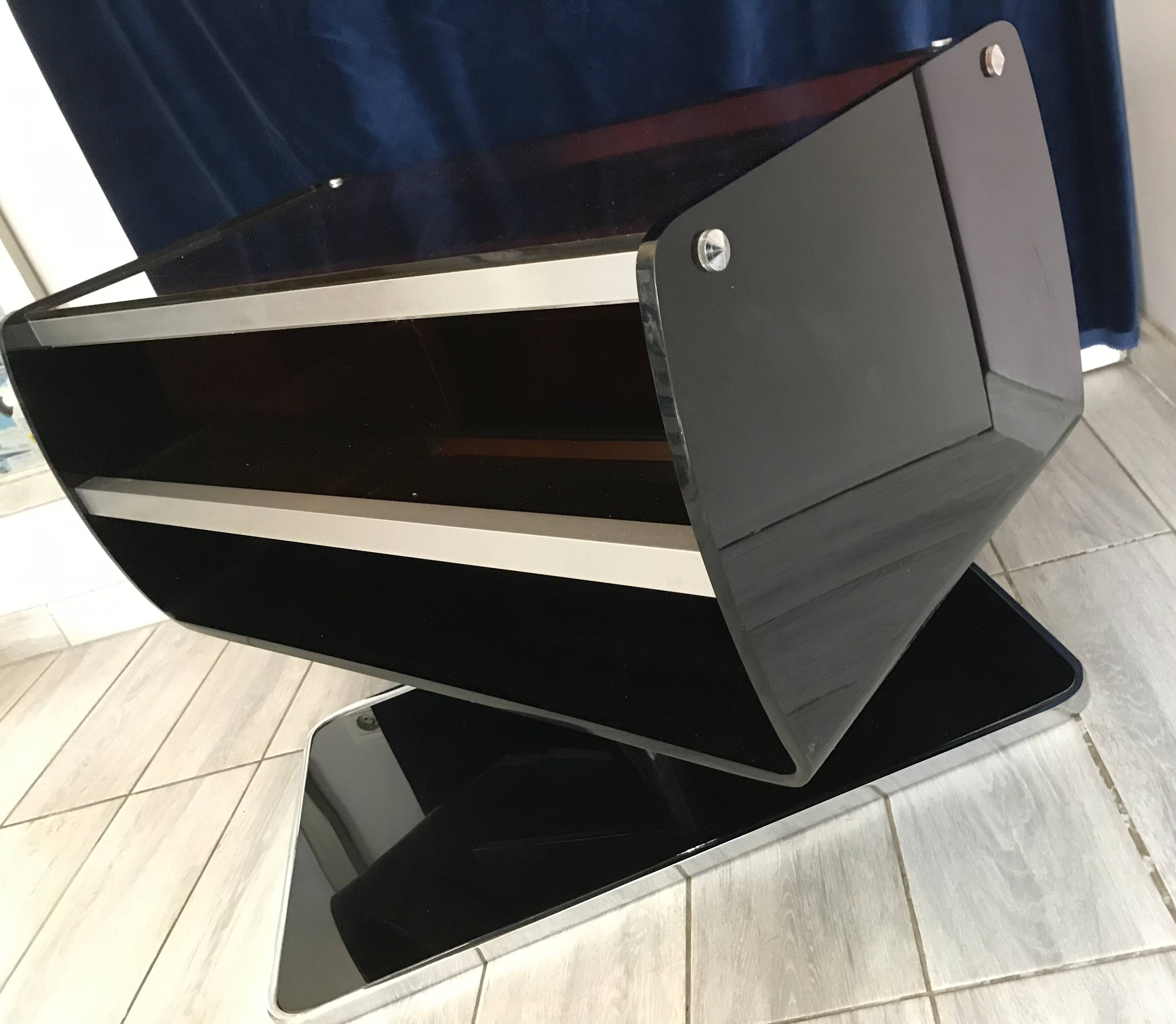 Meuble de TV pivotant en plexiglas fumé