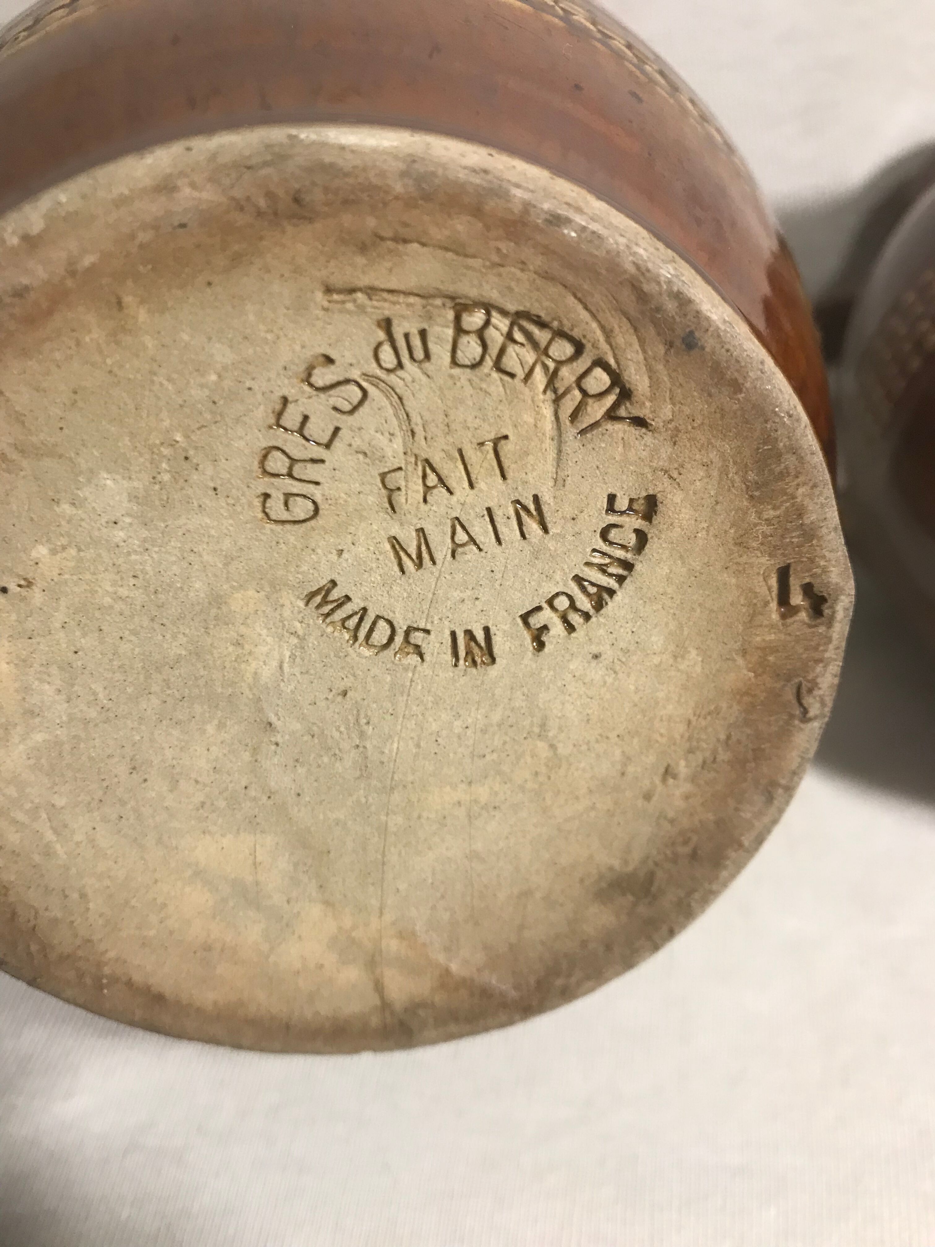 Series 3 former pitchers sandstone from Berry