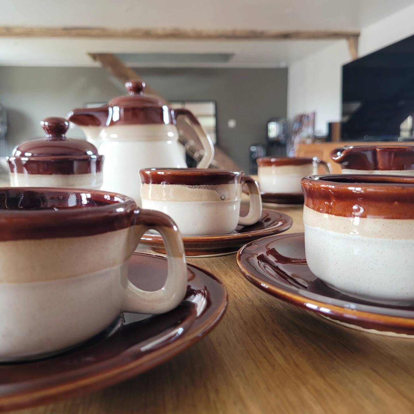 Glazed stoneware coffee service