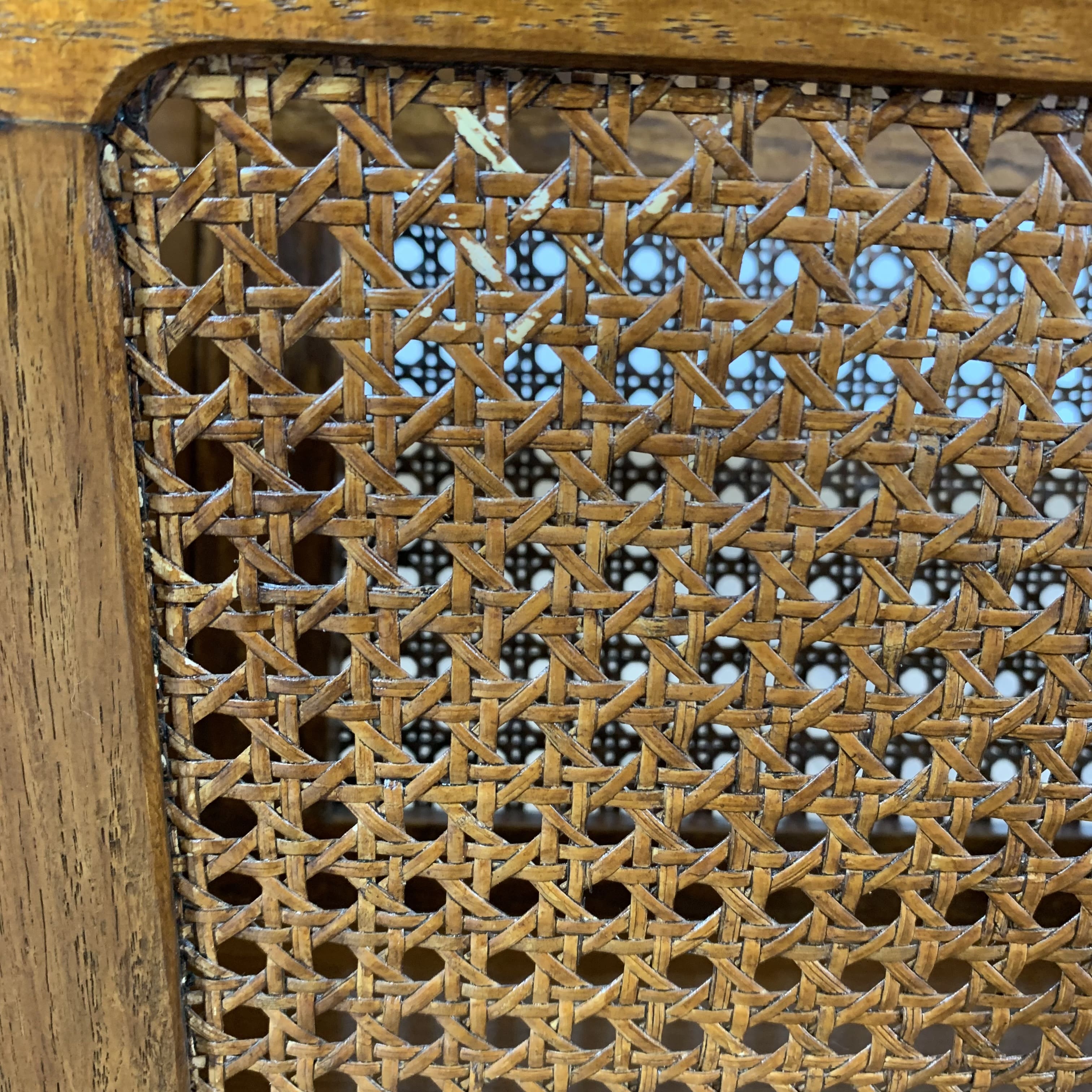 Magazine holder