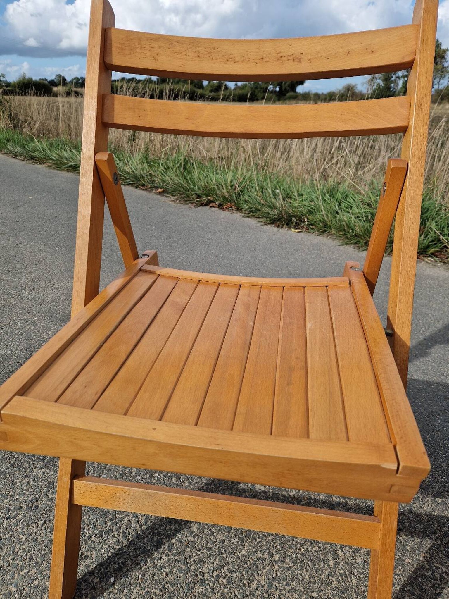Set of 3 vintage folding chairs