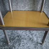 Meuble d’appoint en inox et formica