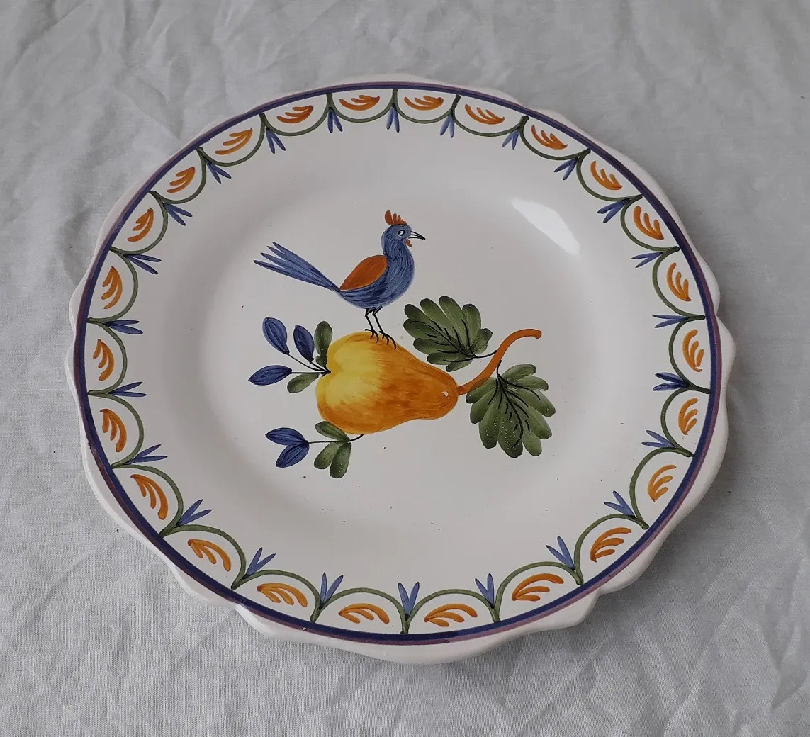 Earthenware plates
