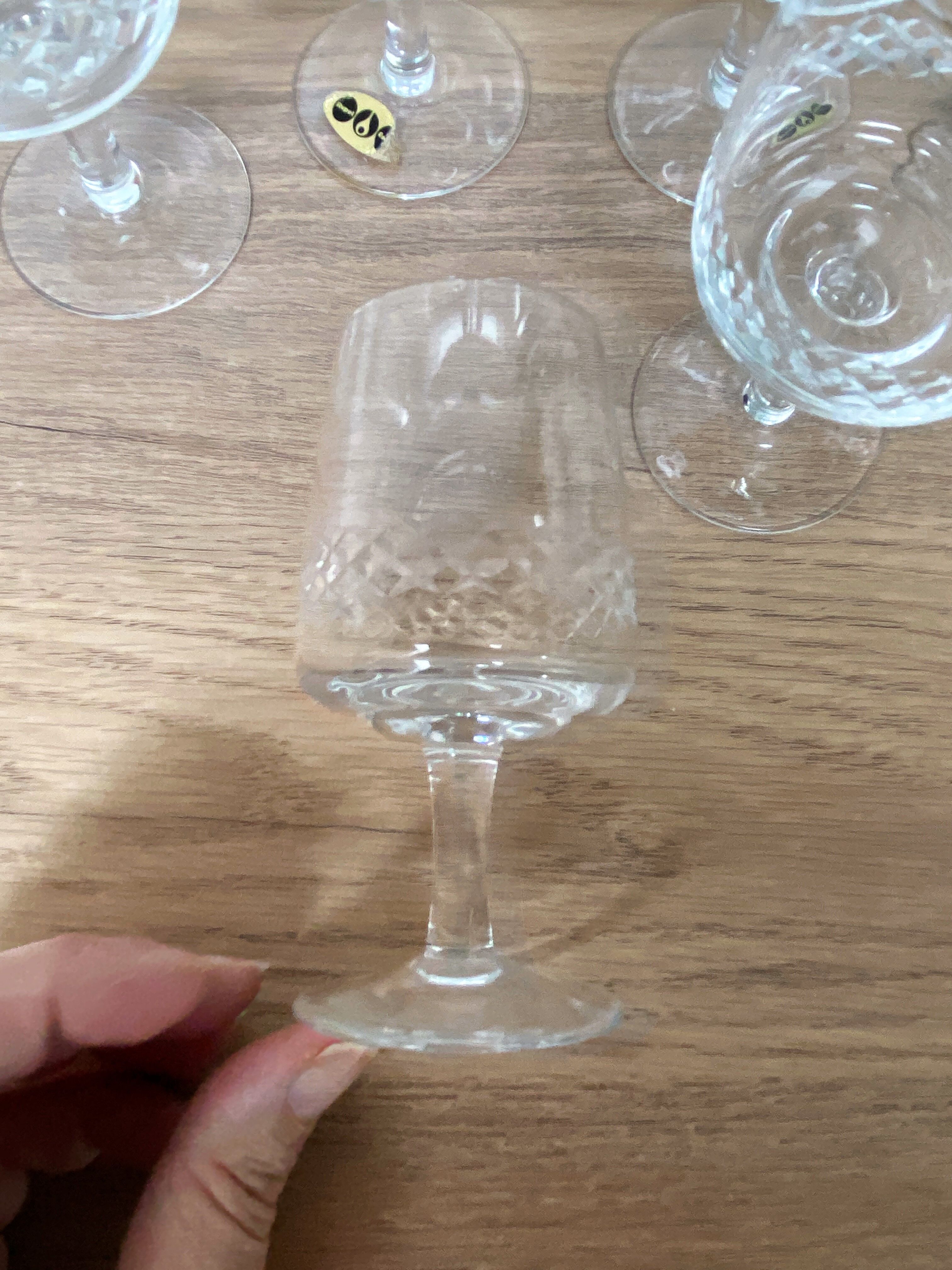 Set of 6 wine glasses