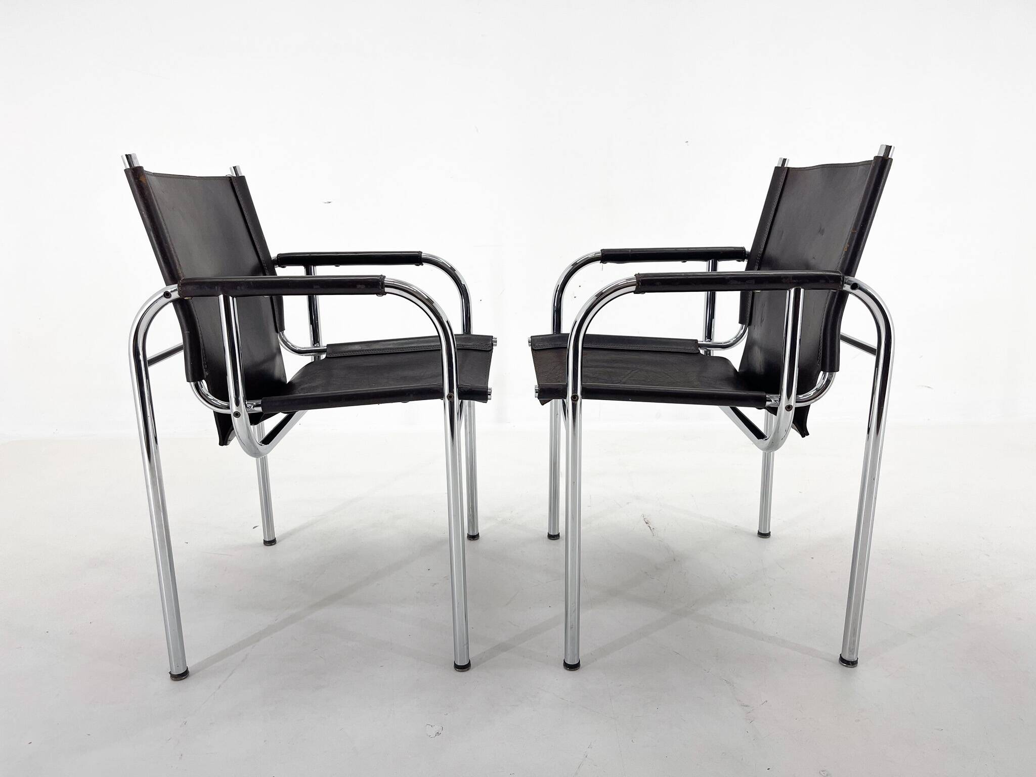 Pair of 1970s Vintage Hans Eichenberger Leather & Chrome Lounge Chairs, Labeled