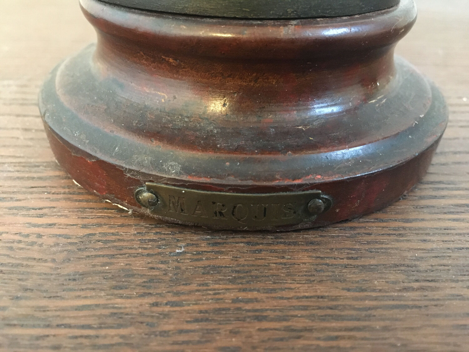 Bronze lamps