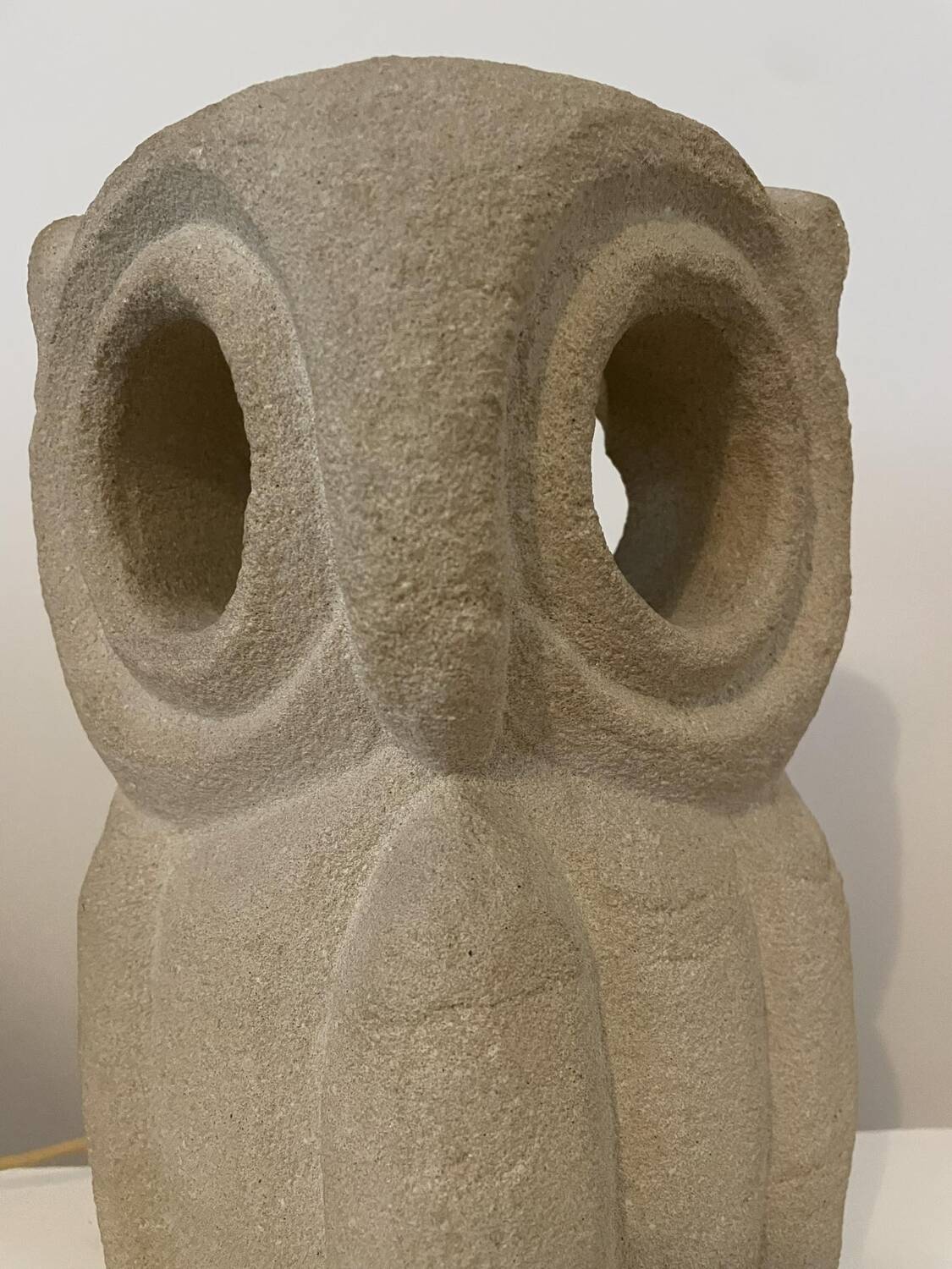 Limestone owl lamp, Albert Tormos, France, 1970s