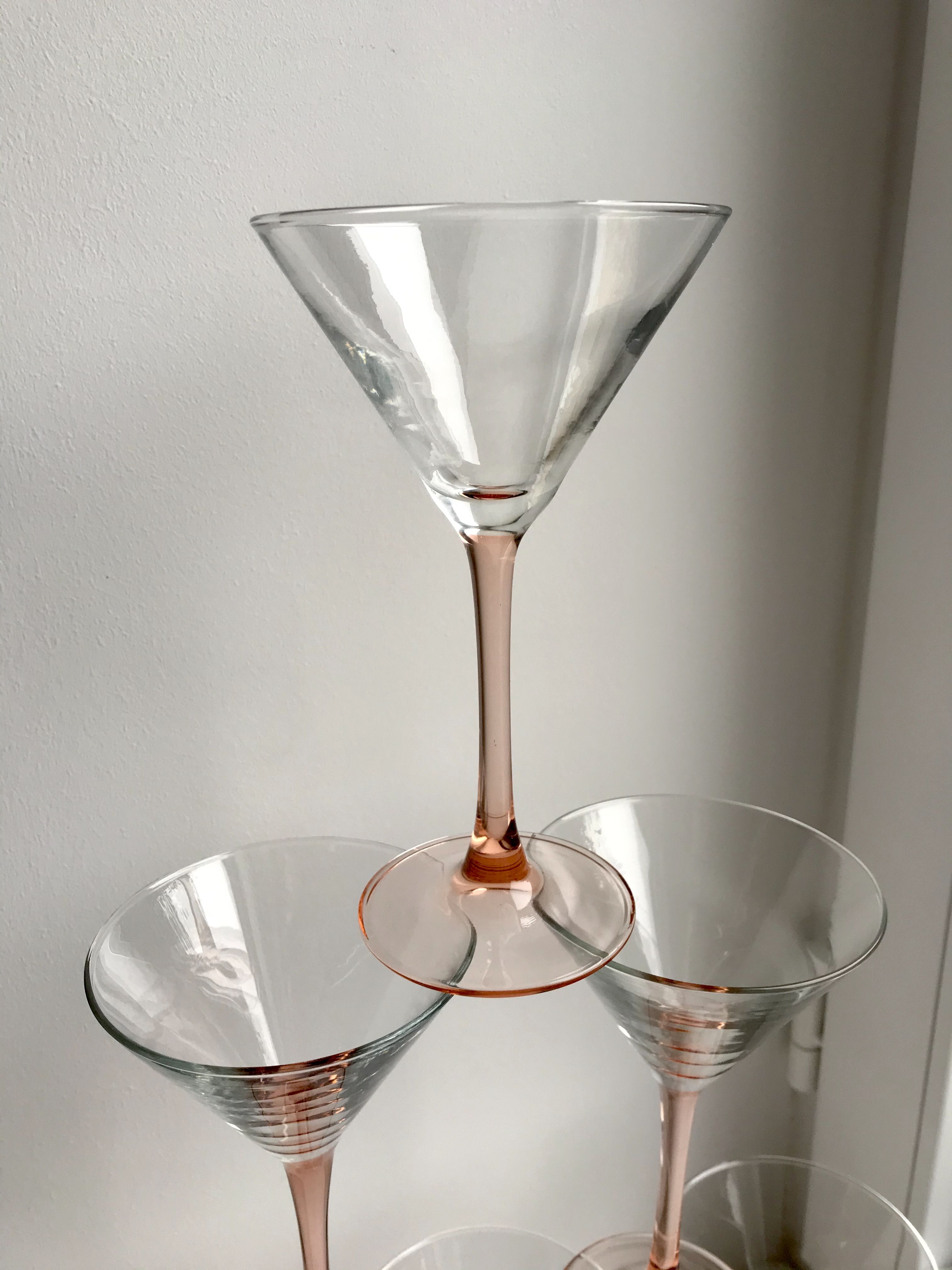 Set of 6 pink-footed cocktail glasses design 70s