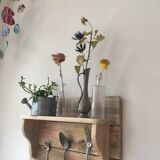 Pallet wall shelf