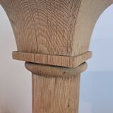 Light oak wood column