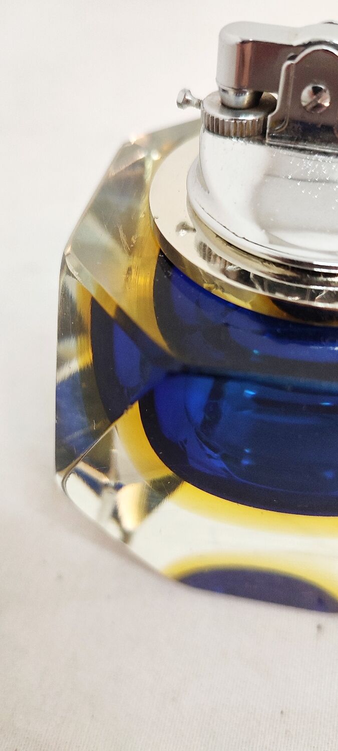 Briquet en verre de Murano, Italie, années 1960.