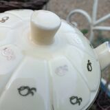 Pegasus teapot model 8