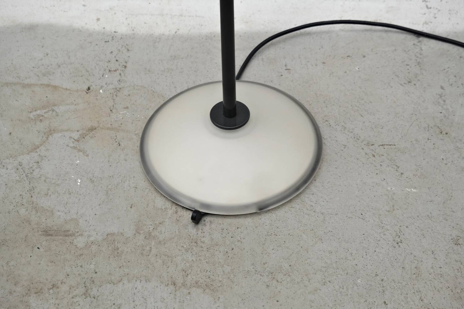 Floor lamp by p. king, s. miranda and g. arnaldi for arteluce, 1978