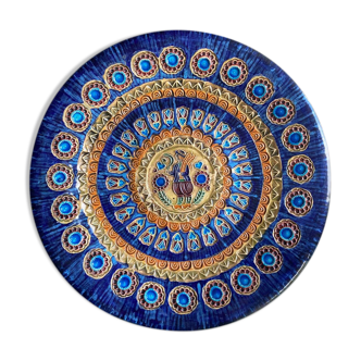 Ceramic dish