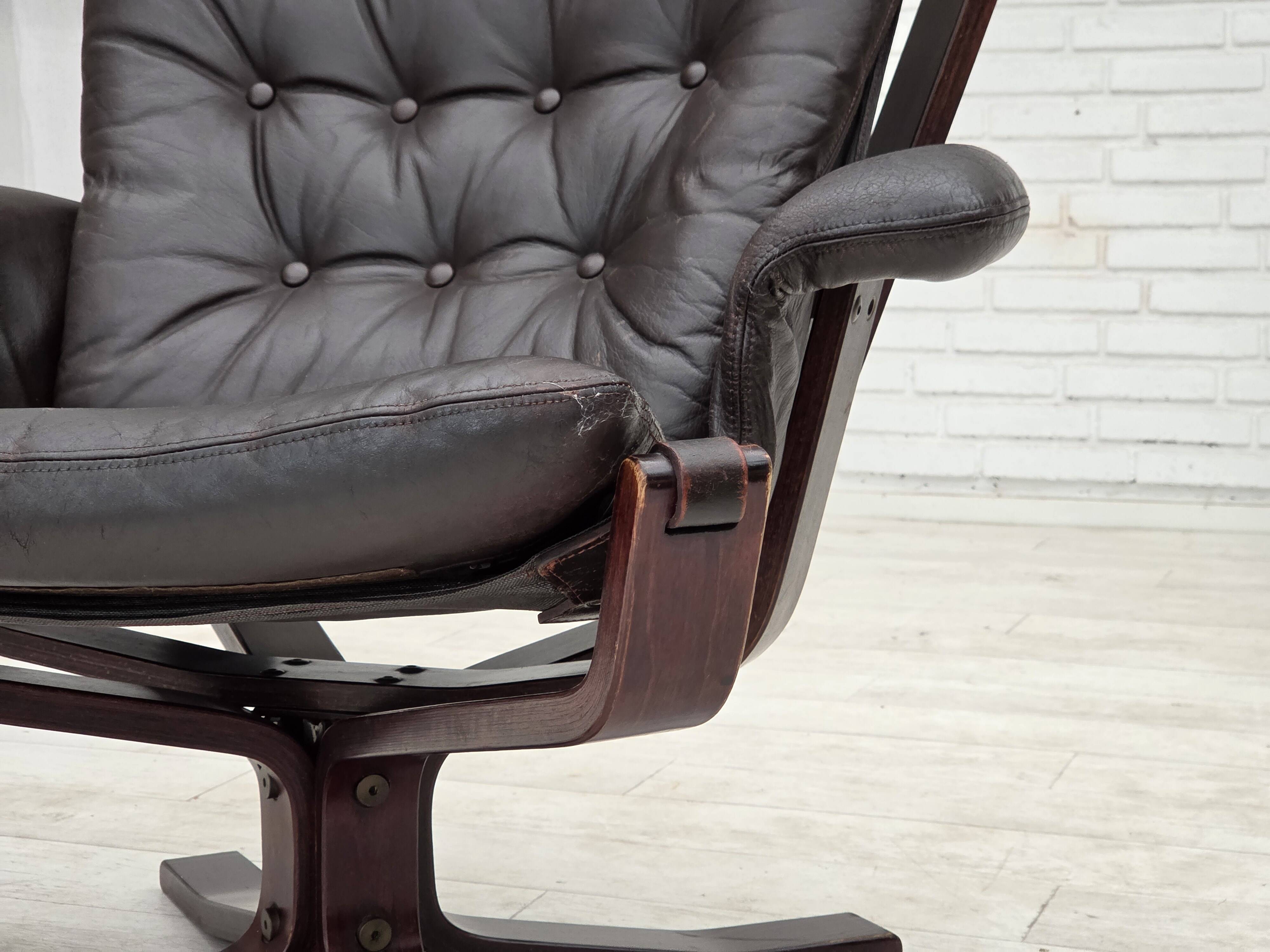 1970s, Norwegian chair by Sigurd Ressel, model "Falcon".